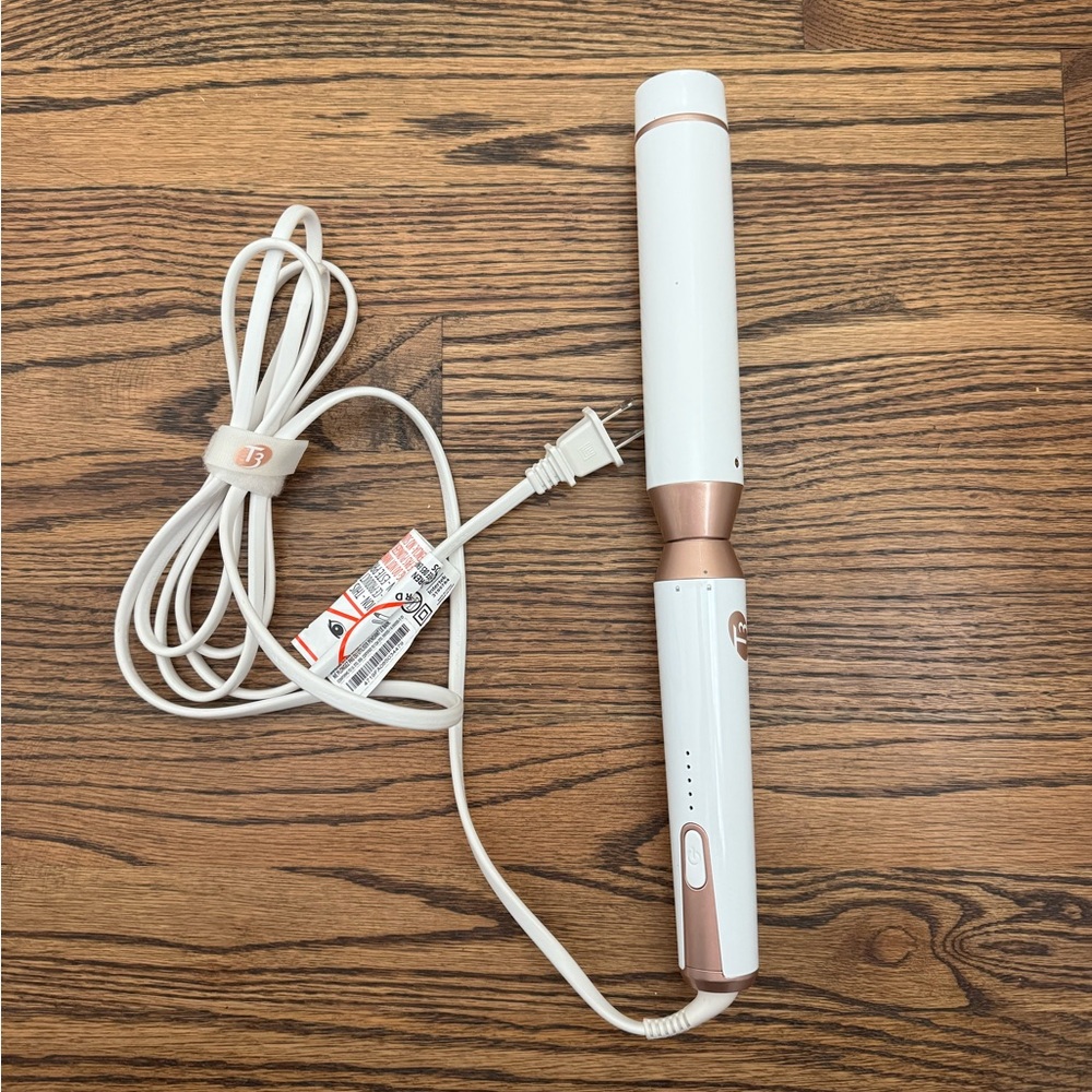 T3 White and Rose Gold Curling Iron